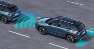 Navigate with flawless precision as Front Parking Assist Sensors and 360° Camera Activation work in unison to give you total command of your space.