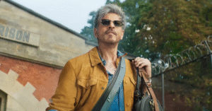 King Teaser में Shah Rukh Khan का नया लुक, Pathaan Director Siddharth Anand संग SRK का धमाकेदार अवतार