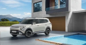 Kia Carens Clavis HTE (EX) वेरिएंट लॉन्च, कीमत ₹12.55 लाख