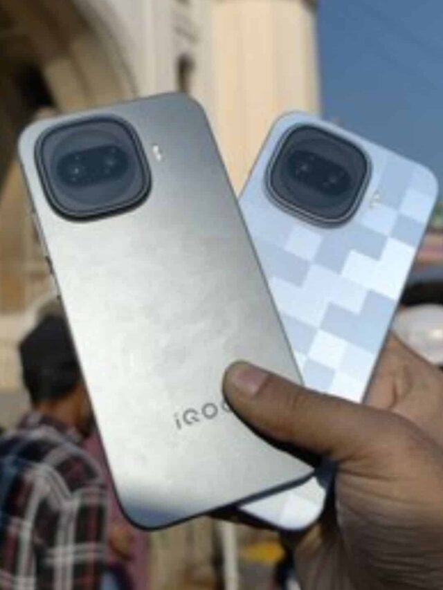 iQOO 15 Price in India: Specs, Variants, Offers